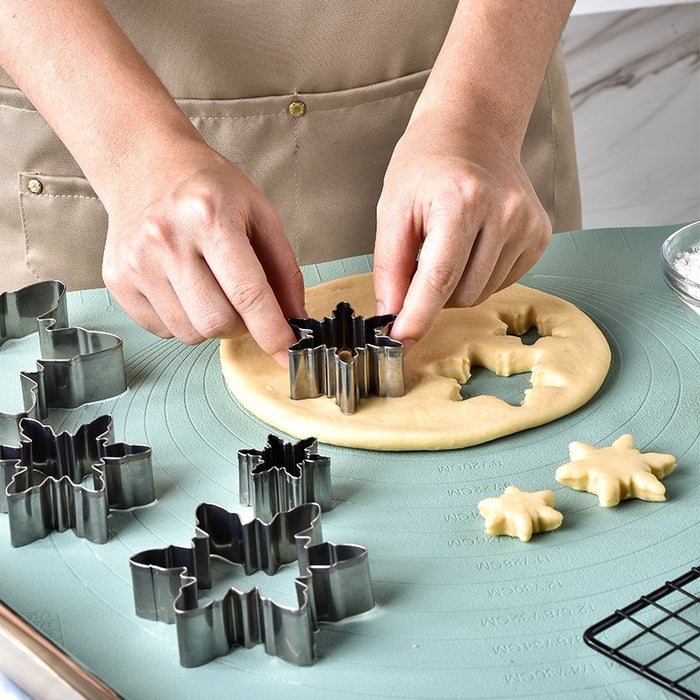 Christmas  snowflake three-dimensional biscuit mold biscuit cut into 10 pieces set