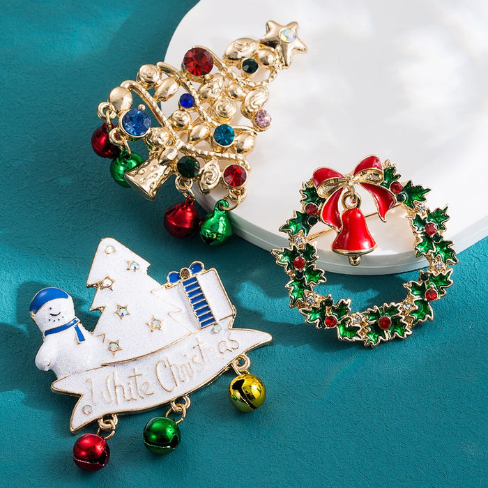 New Christmas brooch, bell, Christmas tree snowman accessory, European and American popular alloy studded diamond drop oil brooch